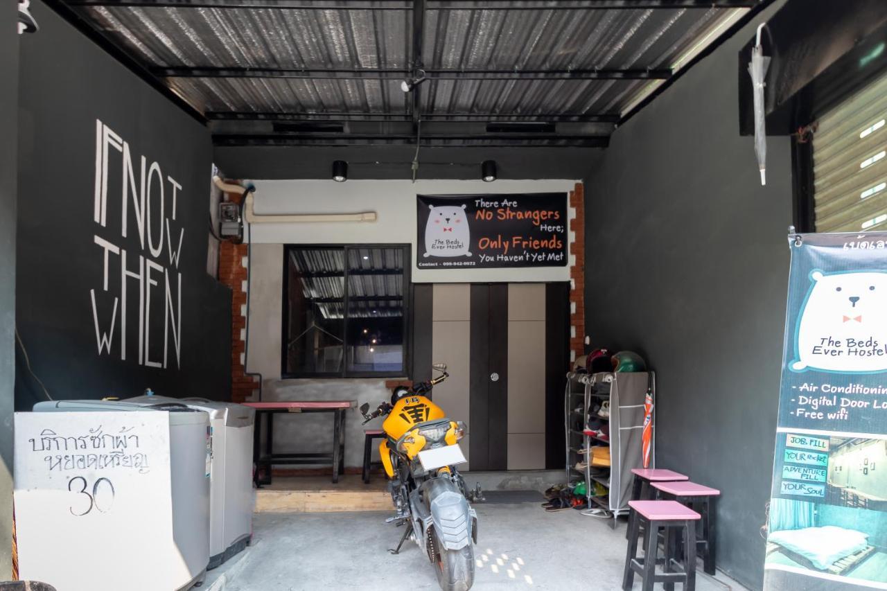 The Beds Ever Hostel (Adults Only) Bangkok Exterior photo